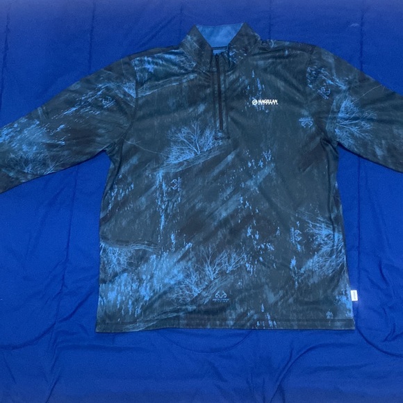 Magellan Reversible Windbreaker - Picture 2 of 4